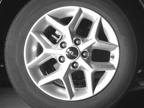 Used 2025 Kia Soul LX w/ LX Technology Package FWD image 20