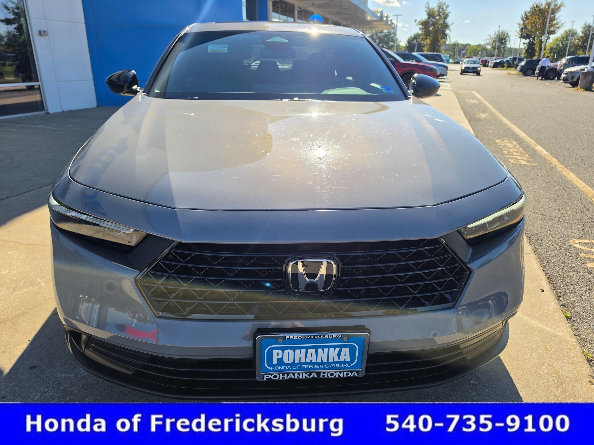 Used 2025 Honda Accord Sport image 9
