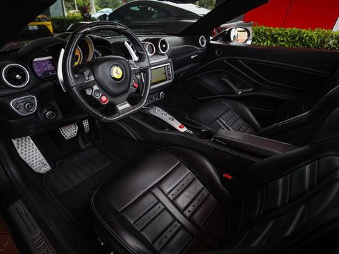 Certified 2016 Ferrari California T RWD image 46