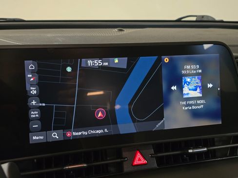 Used 2024 Kia Sportage EX image 28