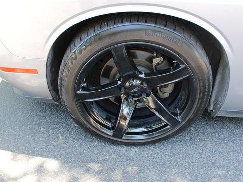 Used 2018 Dodge Challenger R/T w/ Quick Order Package 22P T/A RWD image 50
