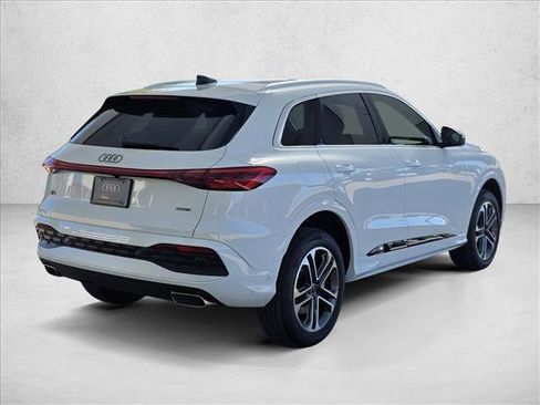 New 2025 Audi Q5 Premium image 5