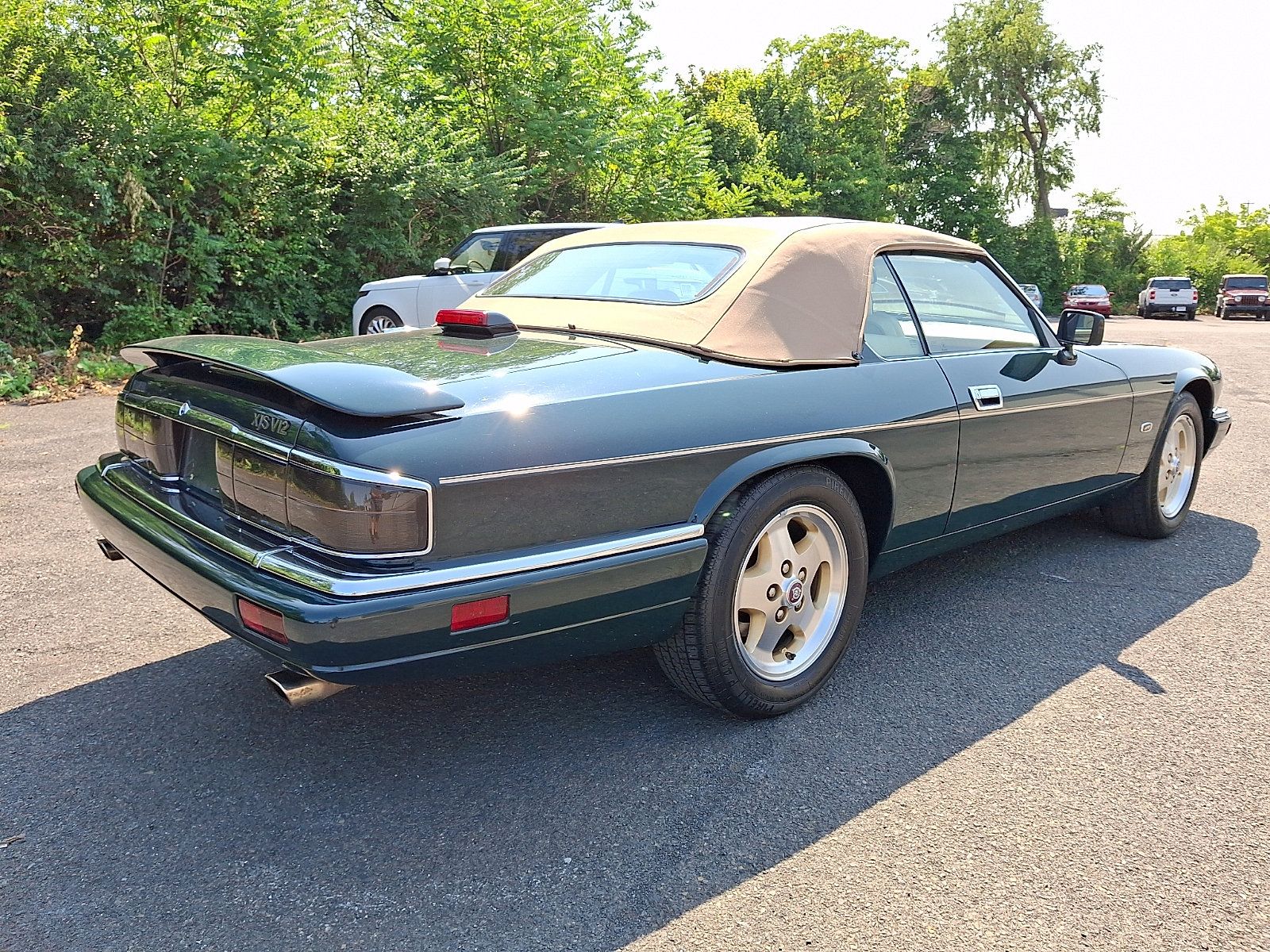 Used 1994 Jaguar XJS V12 Convertible RWD image 4