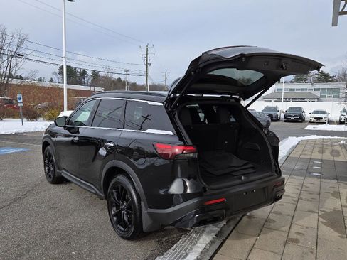 Certified 2025 INFINITI QX60 Luxe w/ Black Edition image 19