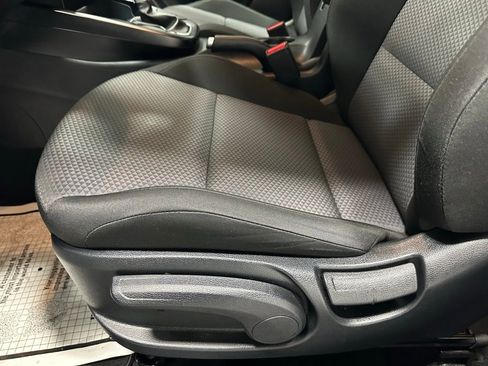 Used 2024 Kia Soul LX w/ Option Group 015 image 13