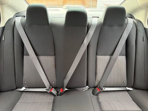 Used 2025 Nissan Sentra SV image 26