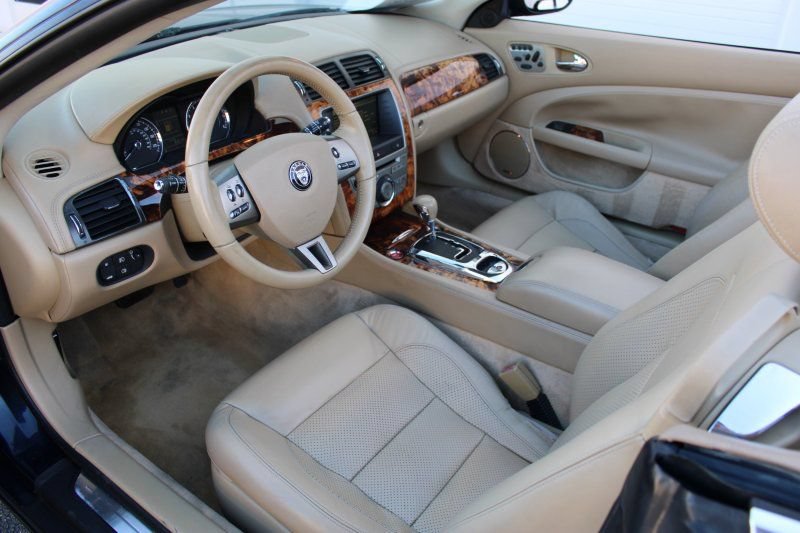 Used 2008 Jaguar XK Convertible RWD image 6