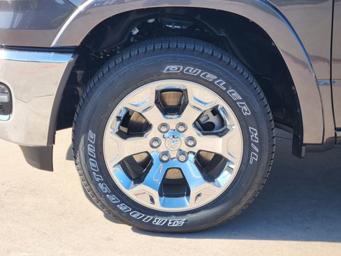 New 2026 RAM 1500 4x4 Crew Cab image 11