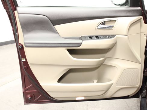 Used 2015 Honda Odyssey EX-L image 21