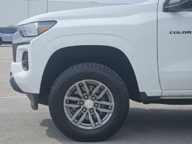 Used 2024 Chevrolet Colorado LT w/ LT Convenience Package II RWD image 8