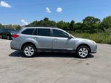 Used 2011 Subaru Outback 2.5i Limited image 2