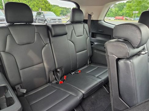 Used 2023 Kia Telluride EX AWD/4WD image 31