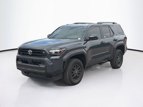 Used 2026 Toyota 4Runner SR5 AWD/4WD image 3