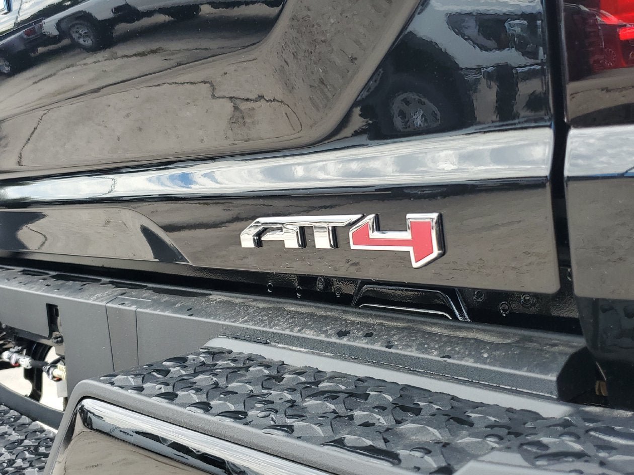 New 2026 GMC Canyon AT4 AWD/4WD image 8
