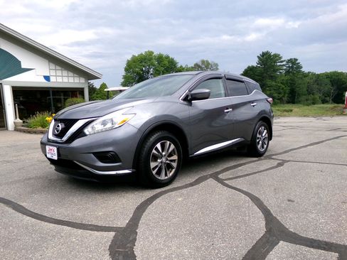 Used 2017 Nissan Murano S image 25
