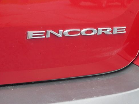 Used 2015 Buick Encore Convenience FWD image 39