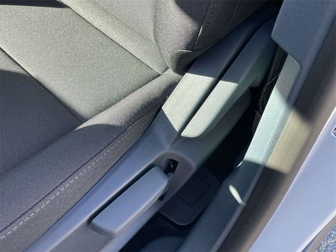 New 2026 Ford Maverick XL image 14