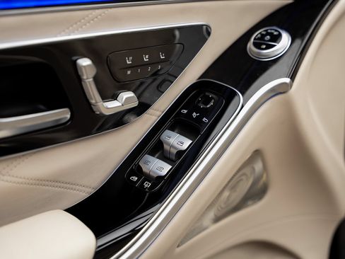 Used 2024 Mercedes-Benz Maybach S 580 4MATIC image 67