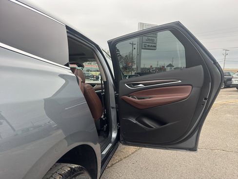 Used 2018 Buick Enclave Avenir w/ Trailering Package image 23