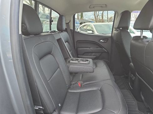 Used 2018 GMC Canyon SLT w/ Driver Alert Package image 25