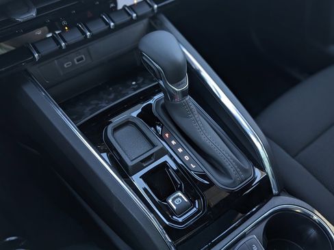 New 2026 GMC Canyon Elevation image 24