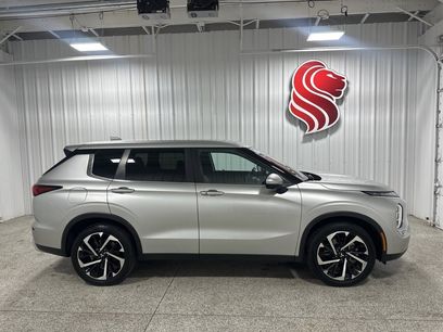 Used 2024 Mitsubishi Outlander FWD
