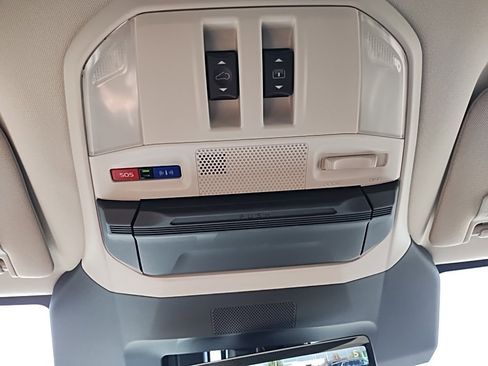 Certified 2025 Subaru Ascent Bronze Edition image 44