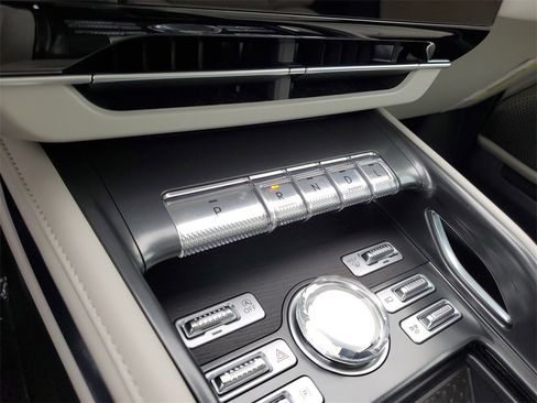 New 2026 Lincoln Nautilus Reserve image 30