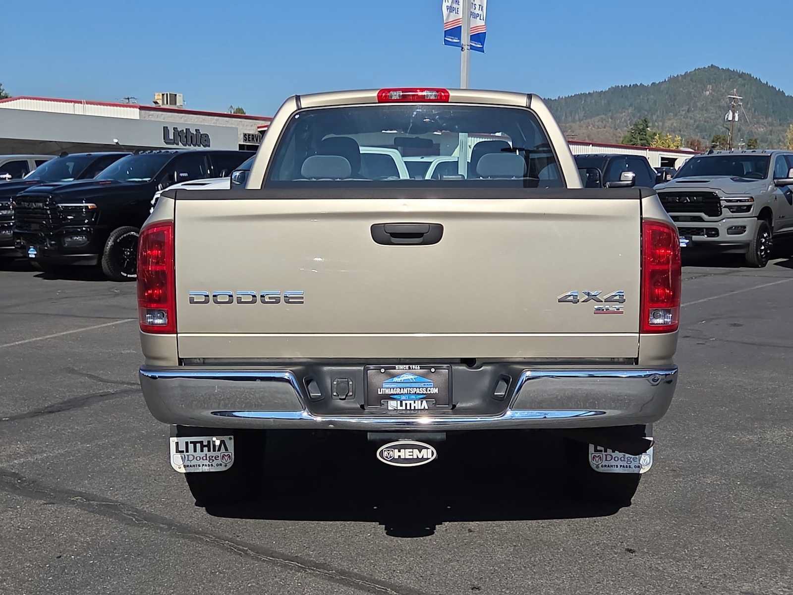 Used 2004 Dodge Ram 1500 Truck SLT AWD/4WD image 13