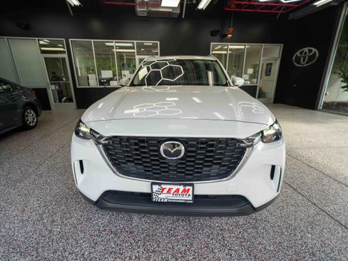 Used 2024 MAZDA CX-90 3.3 Turbo w/ Select Package AWD/4WD image 5