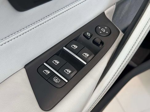Used 2023 BMW M5 w/ Competition Package AWD/4WD image 16