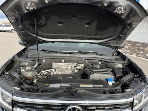 Used 2021 Volkswagen Atlas SE image 23