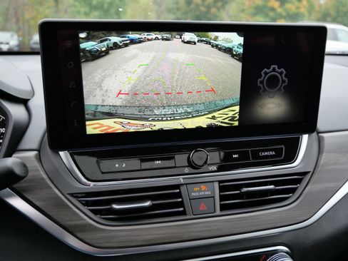 New 2025 Nissan Altima 2.5 SV w/ SV Special Edition Package image 15