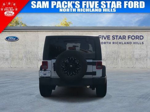 Used 2016 Jeep Wrangler Sport w/ Quick Order Package 24S AWD/4WD image 8