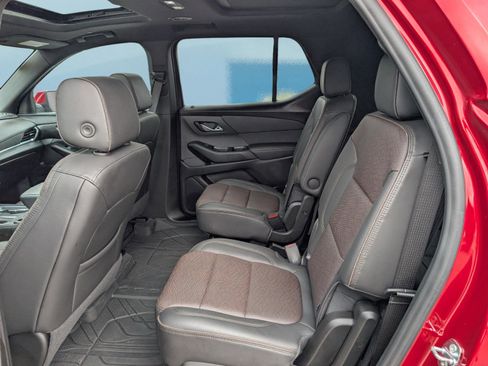 Certified 2023 Chevrolet Traverse High Country w/ LPO, Floor Liner Package image 10