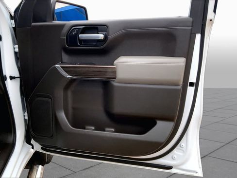 Used 2020 Chevrolet Silverado 1500 LT w/ All-Star Edition RWD image 23