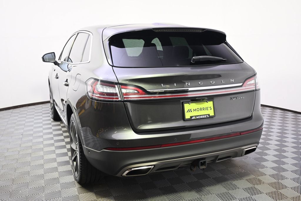Used 2019 Lincoln Nautilus Reserve AWD/4WD image 4
