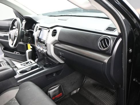 Used 2021 Toyota Tundra SR5 RWD image 19