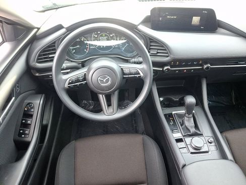 Used 2024 MAZDA MAZDA3 s image 11