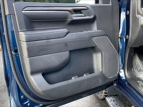 Used 2023 Chevrolet Silverado 1500 LT Trail Boss image 21