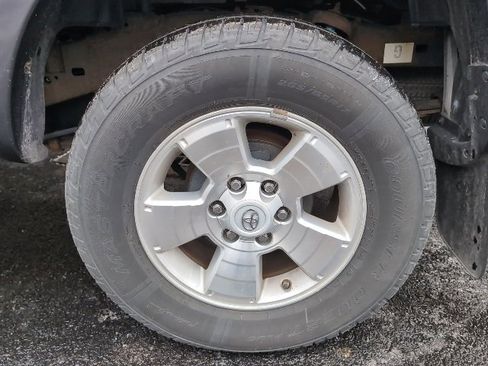 Used 2012 Toyota Tacoma 4x4 Double Cab image 11