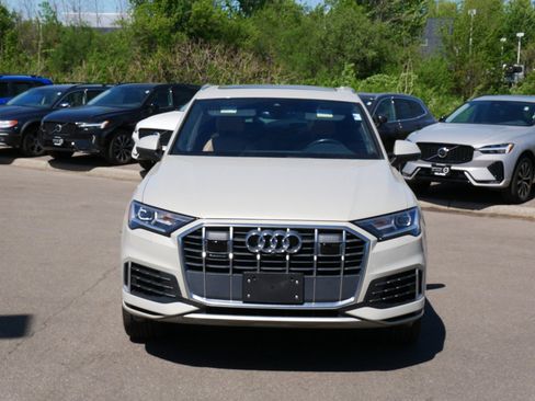 Used 2021 Audi Q7 3.0T Premium Plus w/ Executive Package AWD/4WD image 2