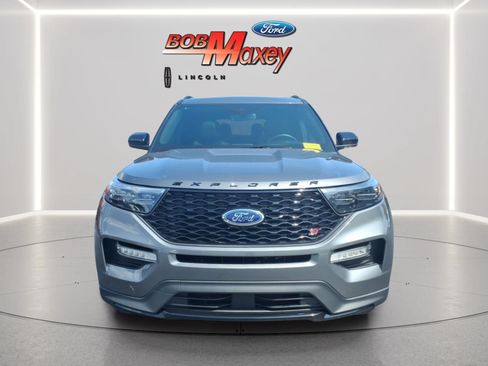 Used 2023 Ford Explorer ST w/ ST Street Pack AWD/4WD image 2