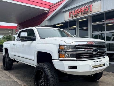 Used 2016 Chevrolet Silverado 2500 LTZ w/ Duramax Plus Package AWD/4WD image 15