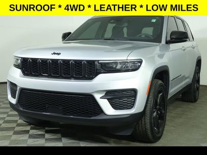 Used 2024 Jeep Grand Cherokee Altitude