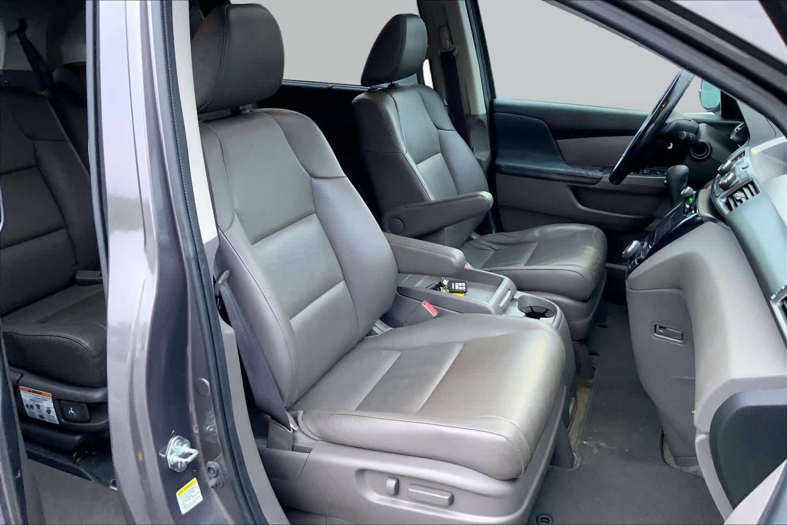Used 2016 Honda Odyssey EX-L image 8