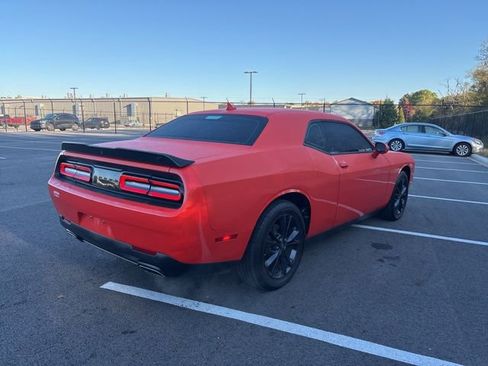 Used 2023 Dodge Challenger SXT w/ Blacktop Package image 4