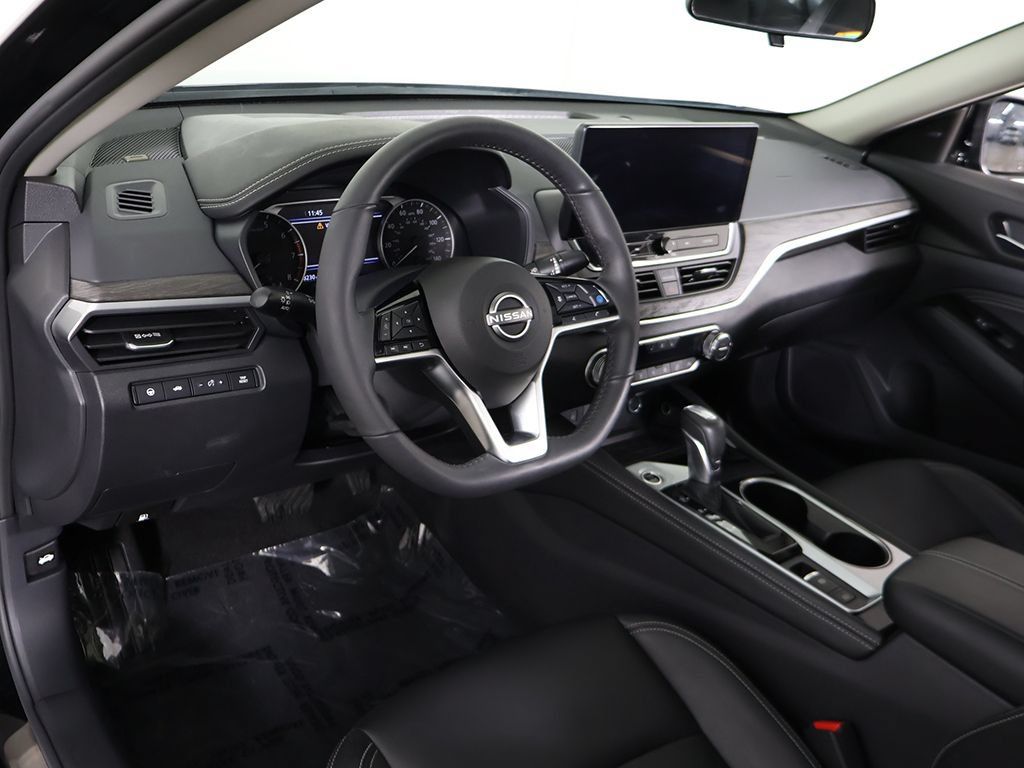 Used 2023 Nissan Altima 2.5 SL AWD/4WD image 28