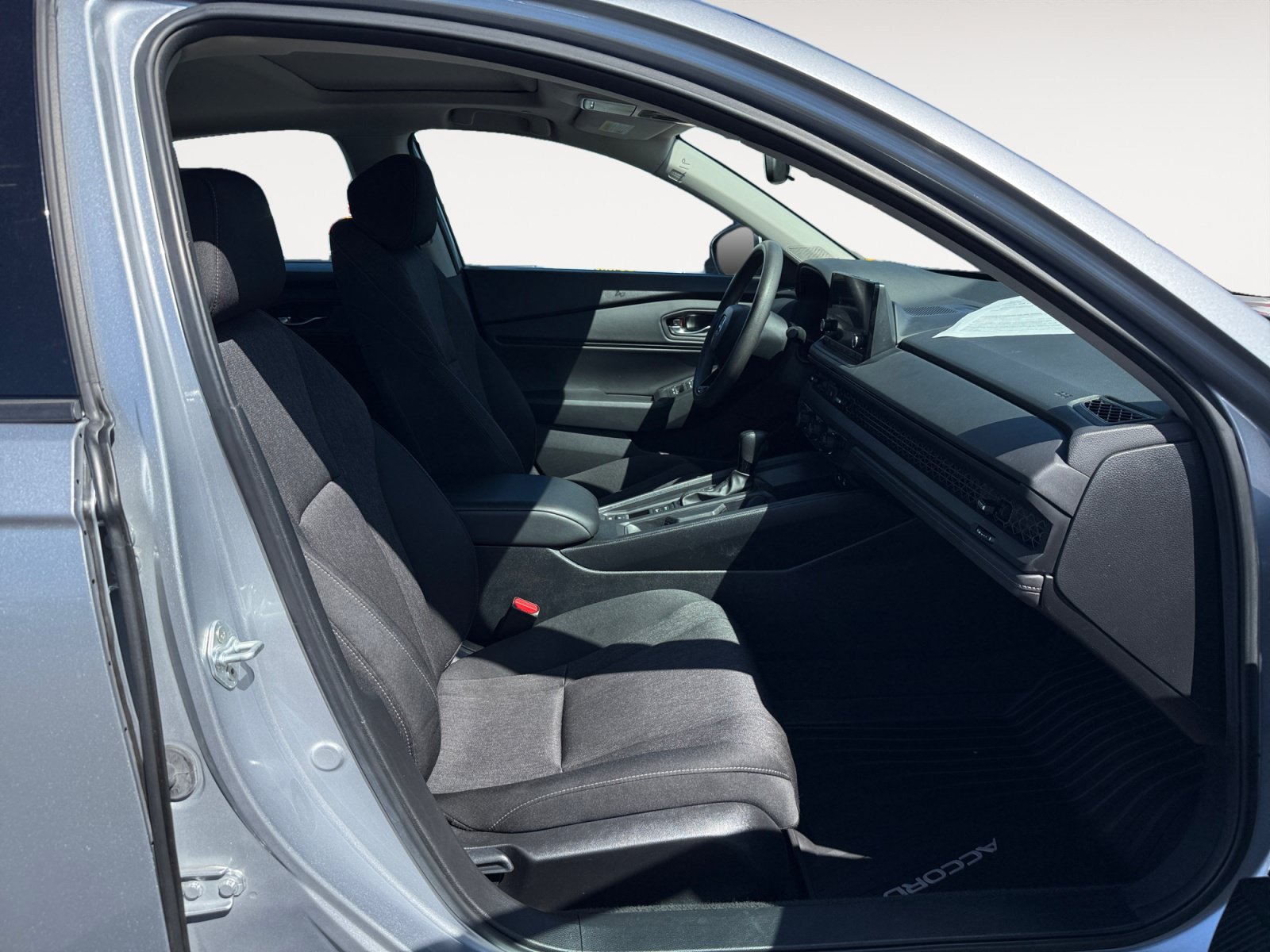 Certified 2023 Honda Accord EX image 19
