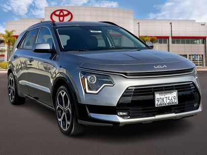 Used 2023 Kia Niro EX Touring